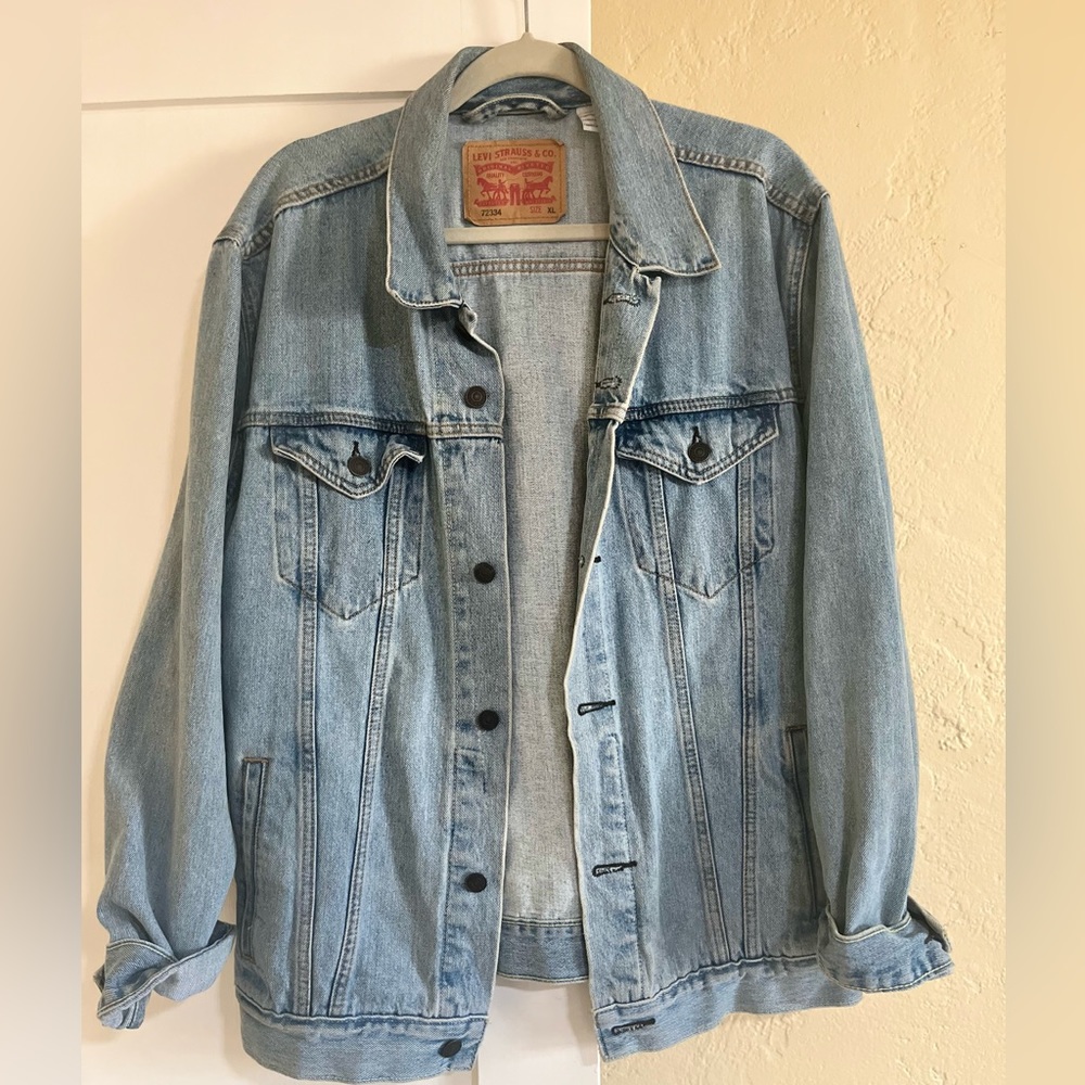 Vintage Levi’s Denim Jacket